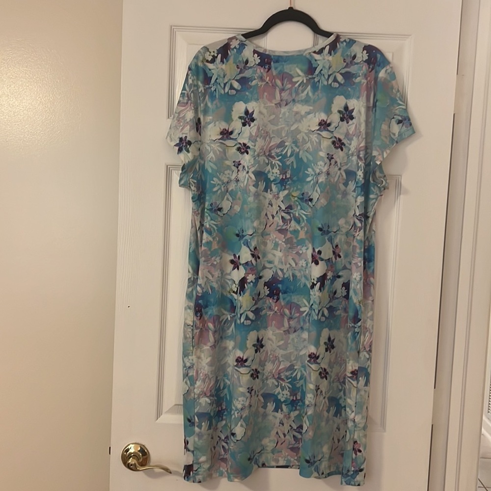 Reel Legends pastel floral dress With side pockets. XL